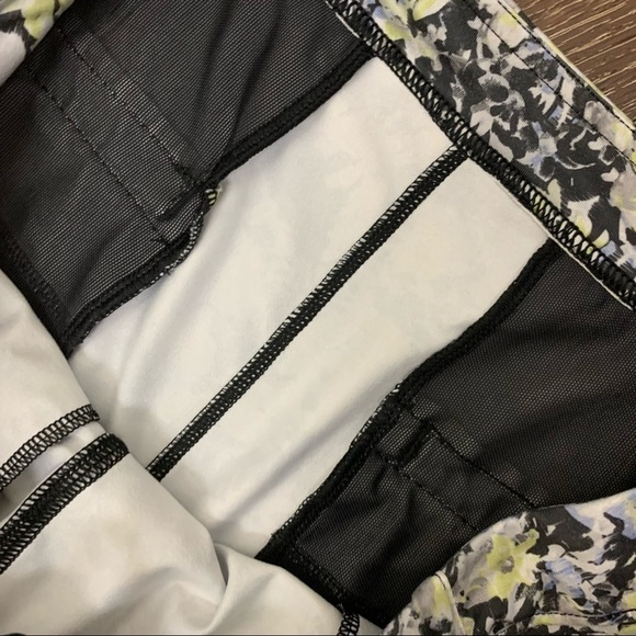 Lululemon | Jet Crop Luxtreme Floral yellow Black Drawstring Pants - Picture 9 of 10